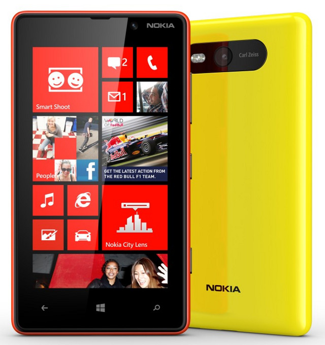 Nokia Lumia 820